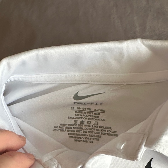 Nike Shorts and Polo Shirt set - Picture 4 of 5